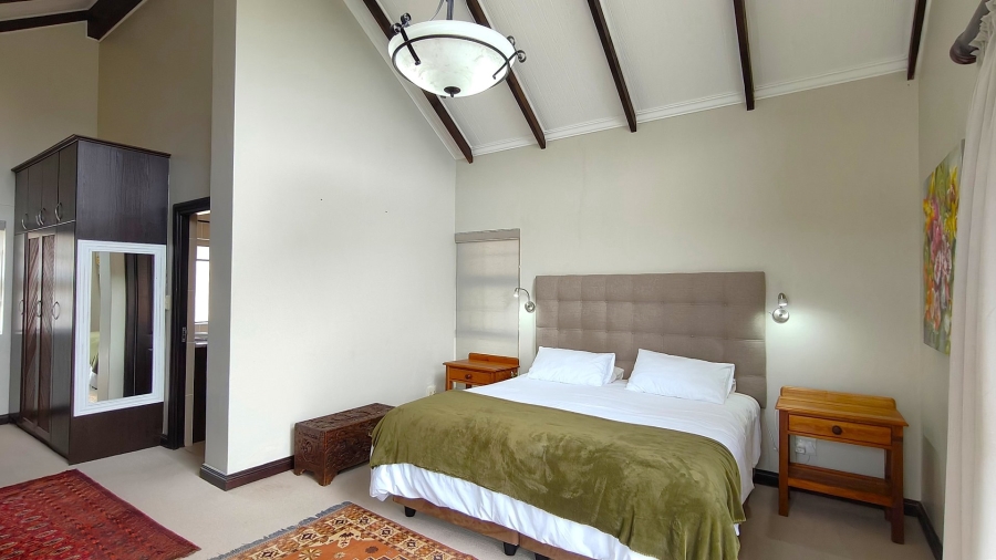 5 Bedroom Property for Sale in Num Num Cape Estate Western Cape